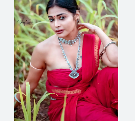 அடடா குளிக்கிறதெல்லாம் இப்படியா எடுத்து போடுவீங்க நல்லா இருக்கு